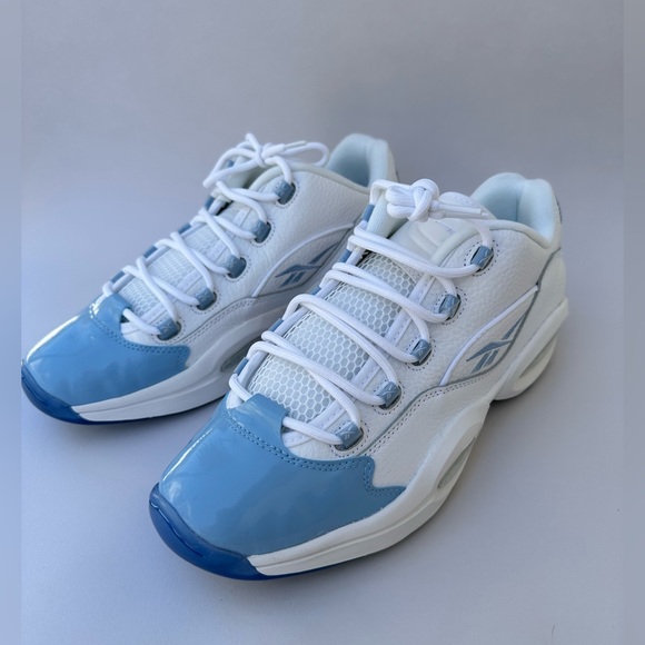 Reebok Iverson’s Question Low white/flublu/rbkice NWT - Picture 2 of 7